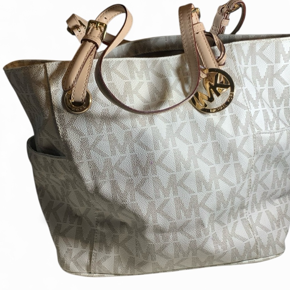 Michael Kors Cream and Tan Logo Jer Set Travel Tote (item#b126)